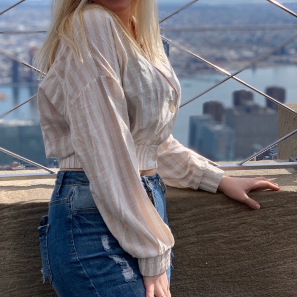 Cream crop top